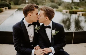 Americans Are Turning Against Gay People