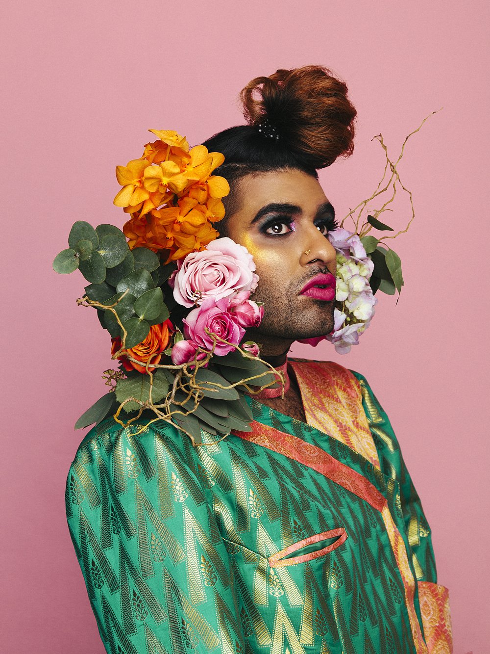 Alok Vaid-Menon